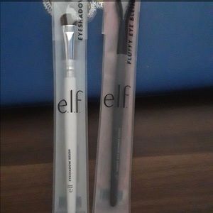 E.l.f cosmetics brushes (2 brushes + makeup bag)